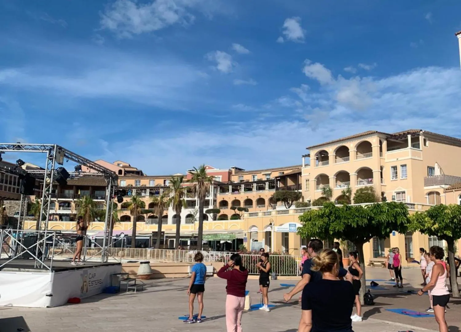 T2 En Rez De Jardin Privatif Cloture , Cap Esterel Pierre Et Vacances ,Piscine Chauffee Des Le 05 Avril Au 02 Novembre Saint-Raphael  0*, Saint-Raphael (Var) France
