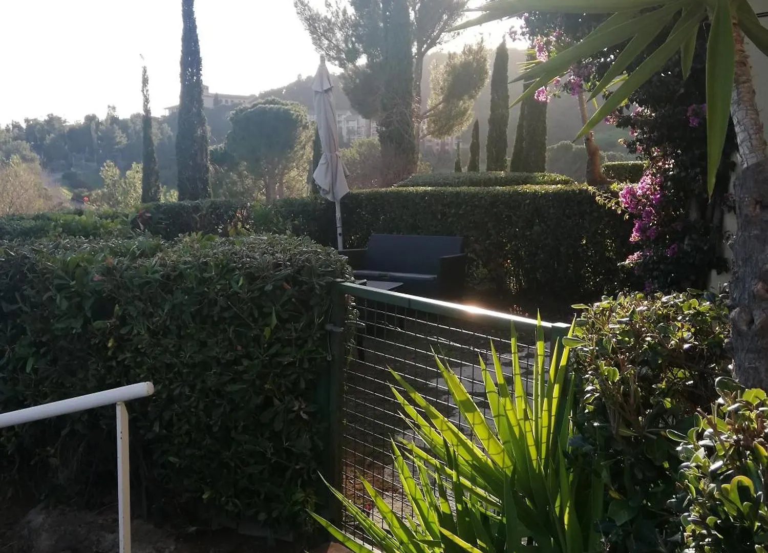 T2 En Rez De Jardin Privatif Cloture , Cap Esterel Pierre Et Vacances ,Piscine Chauffee Des Le 05 Avril Au 02 Novembre Saint-Raphael  Apartment Saint-Raphael (Var)