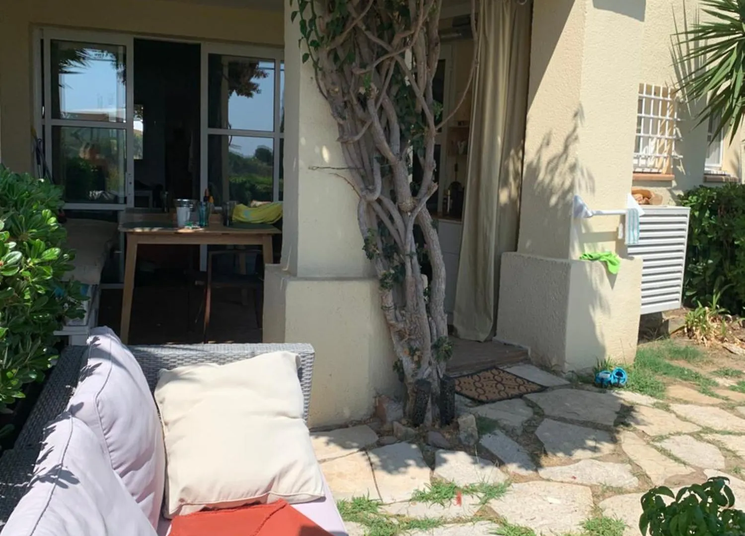 T2 En Rez De Jardin Privatif Cloture , Cap Esterel Pierre Et Vacances ,Piscine Chauffee Des Le 05 Avril Au 02 Novembre Saint-Raphael  0*, Saint-Raphael (Var) France