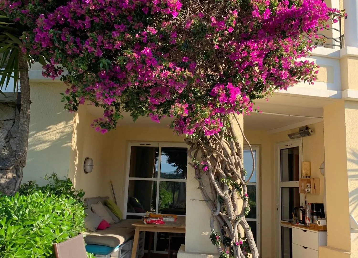 Promo French Days Superbe T2 En Rez De Jardin Privatif Cloture , Cap Esterel Pierre Et Vacances ,Piscine Chauffee Des Le 05 Avril Au 02 Novembre Saint-Raphael  Apartment